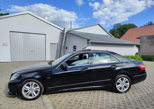 Mercedes-Benz Klasa E cena 33900 przebieg: 198000, rok produkcji 2009 z Wrocław małe 596